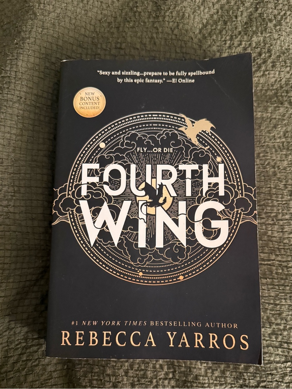 Fourth Wing Paperback - Sprayed Edges